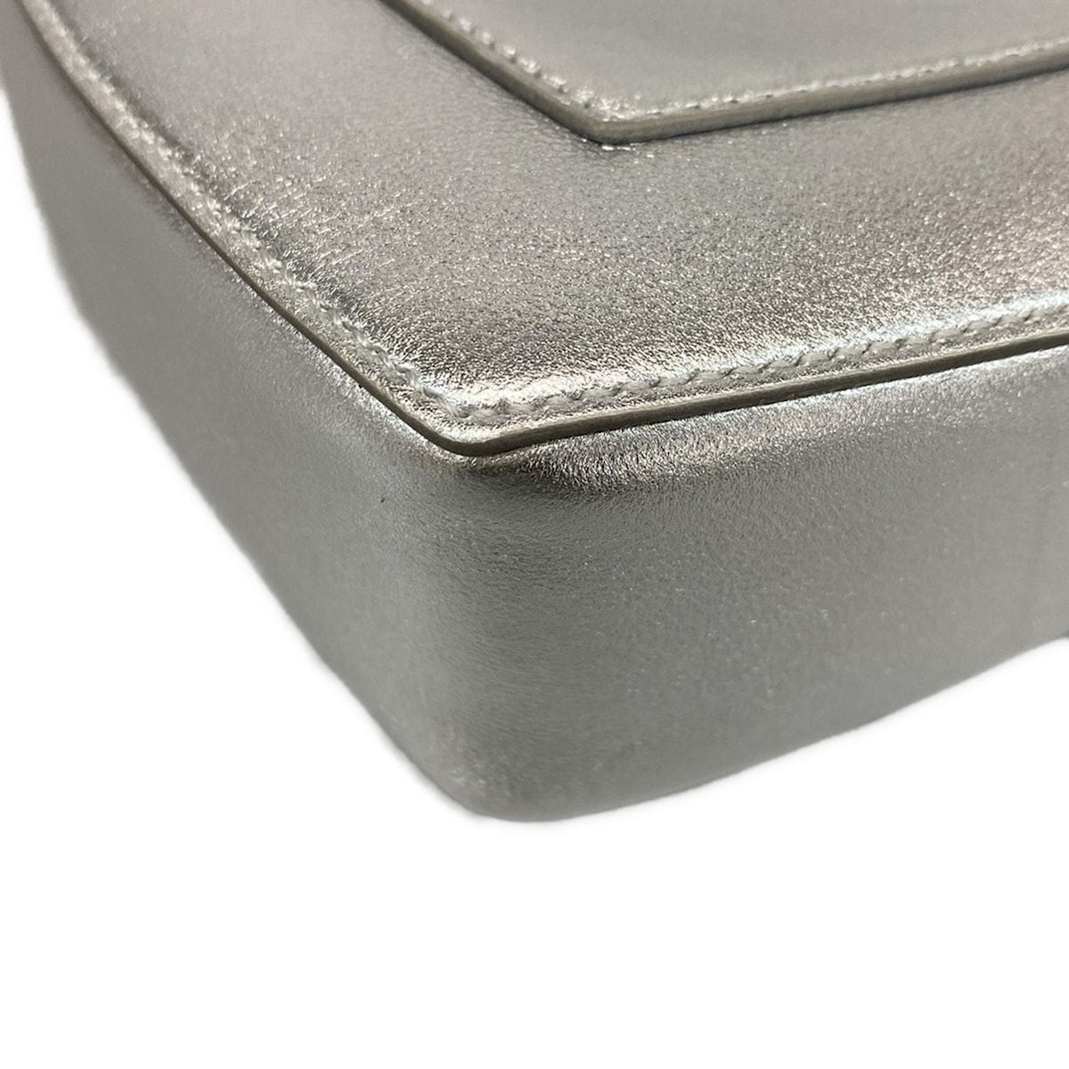 Tiffany & Co Shoulder Bag Padded Crossbody Silver Quilted Leather — view 6