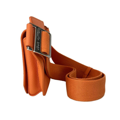 Louis Vuitton Waist Pouch LV Aerogram Takeoff Sling Saffron Leather Cowhide — view 4