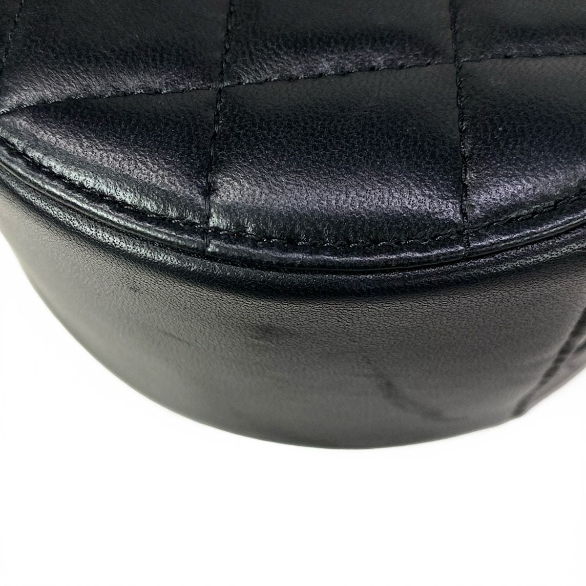 Chanel Shoulder Bag Quilted Black Chain Gold Lambskin — view 7