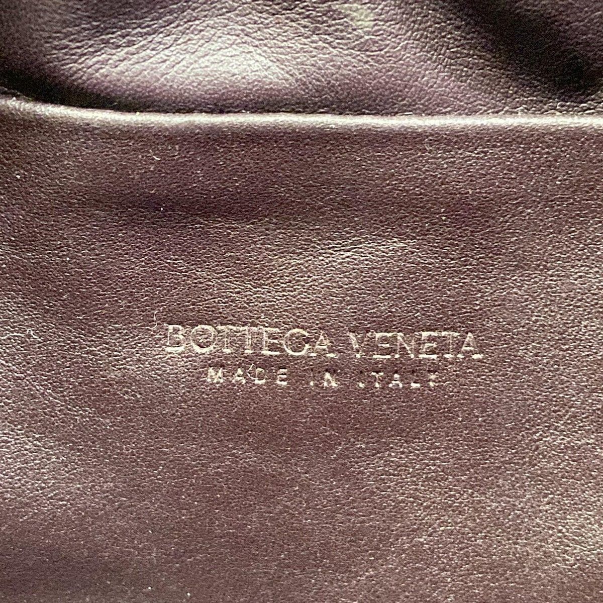 Bottega Veneta Shoulder Bag Mini the Valve Bordeaux Drawstring Leather — view 9