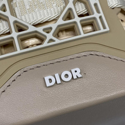 Dior Handbag Sahara Ivory Beige Basket Bag Leather — view 9