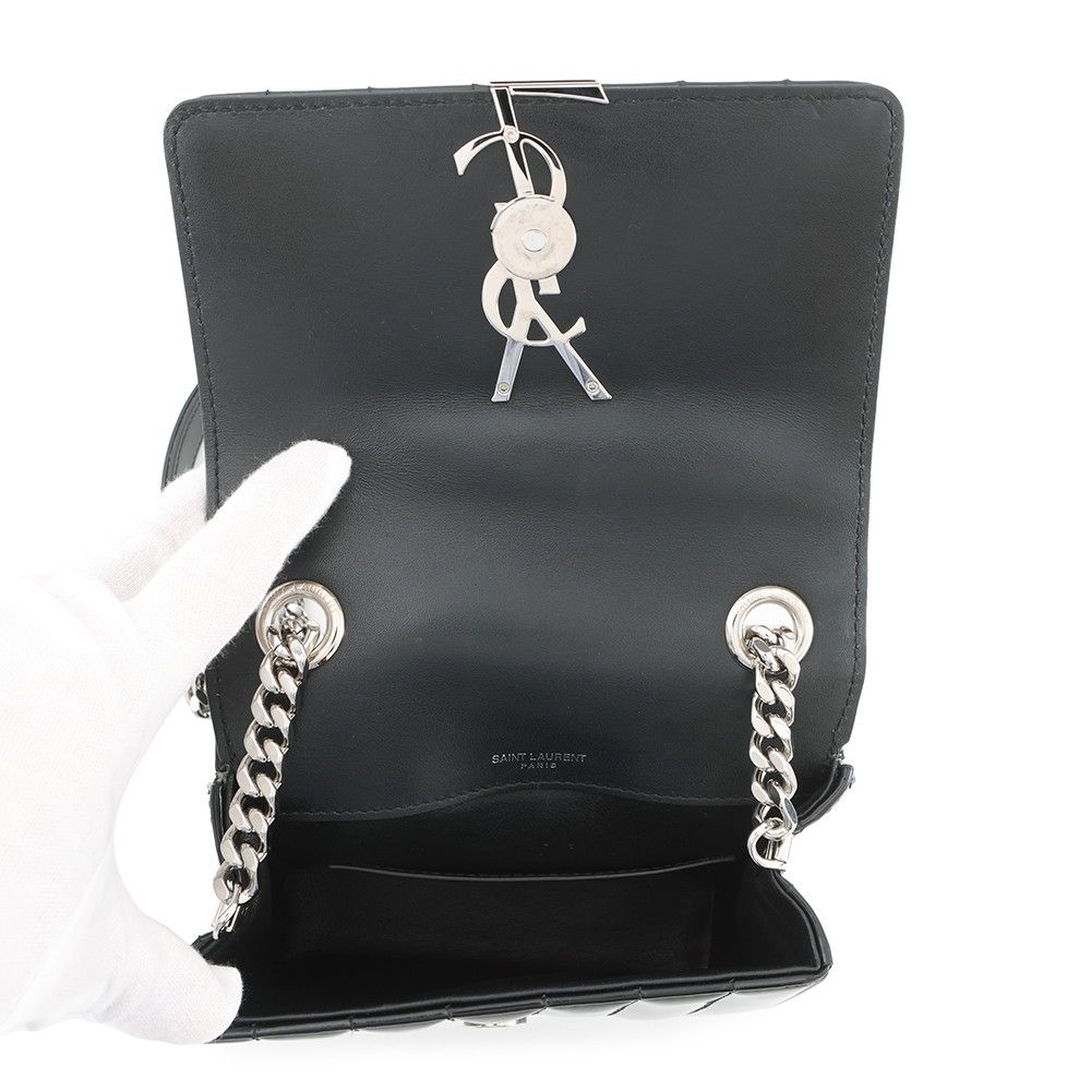 Saint Laurent Paris Chain Shoulder Bag Vicky Small Patent Leather Black — view 5
