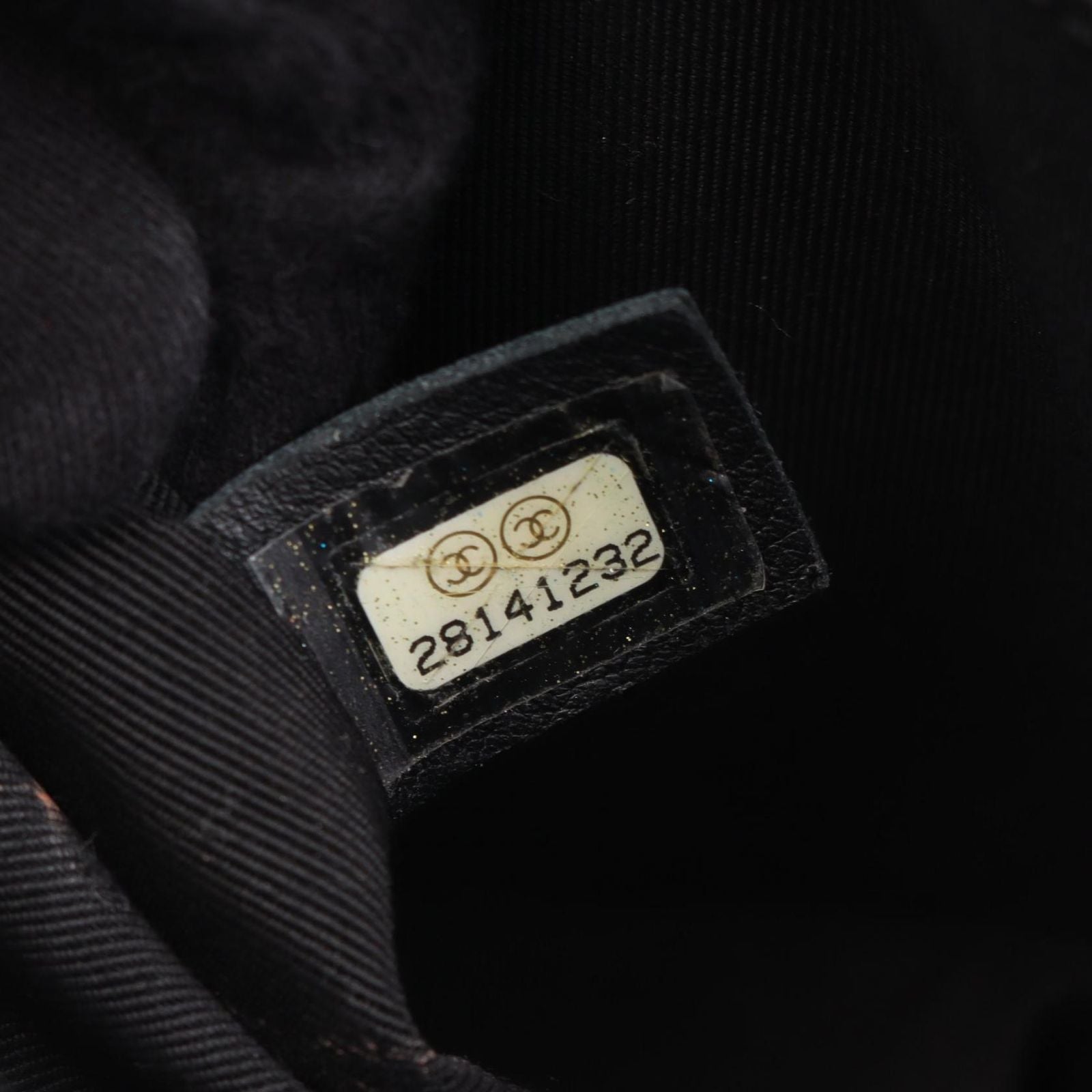 Chanel Shoulder Bag Black Caviar Leather Chain — view 5