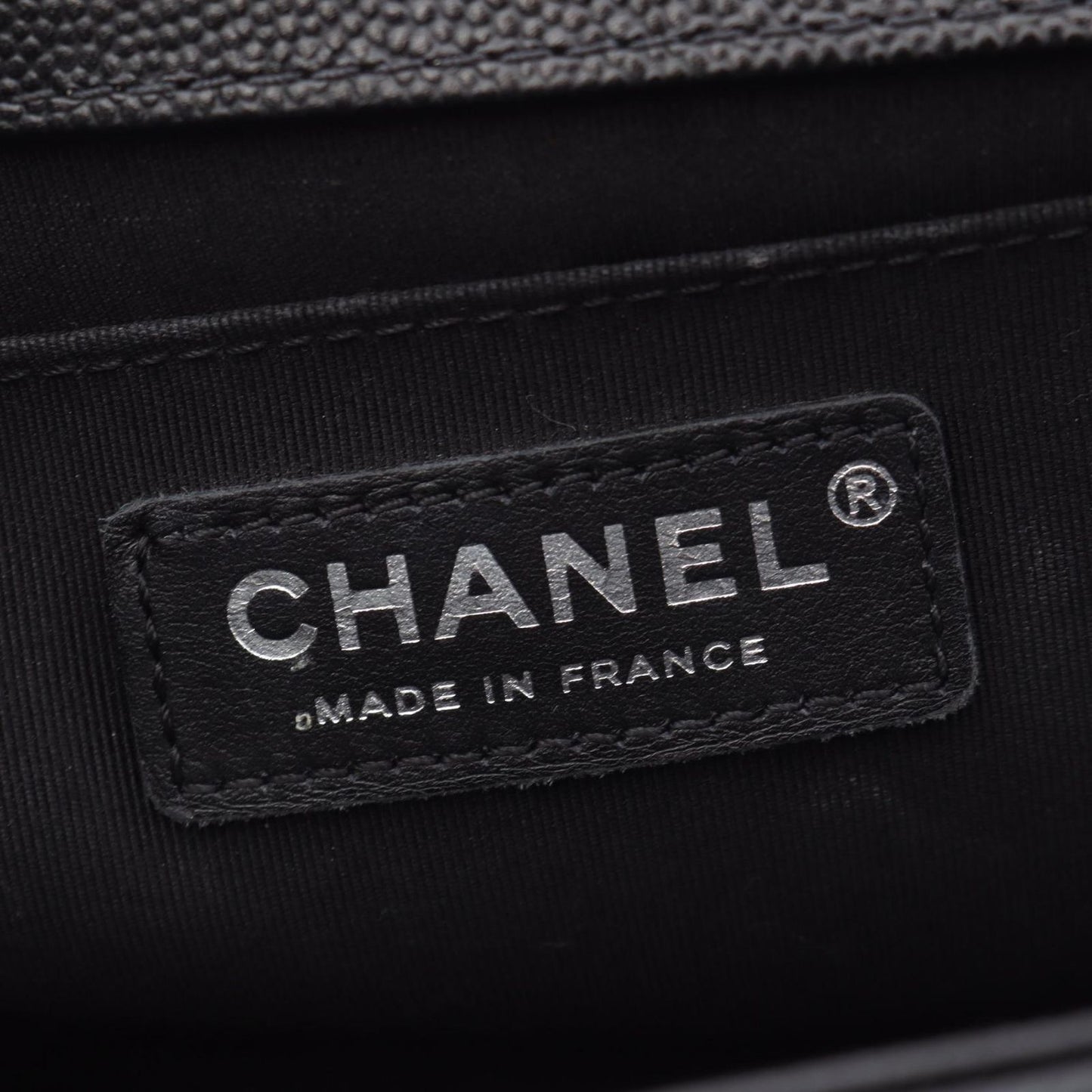 Chanel Shoulder Bag Black Caviar Leather Chain — view 4