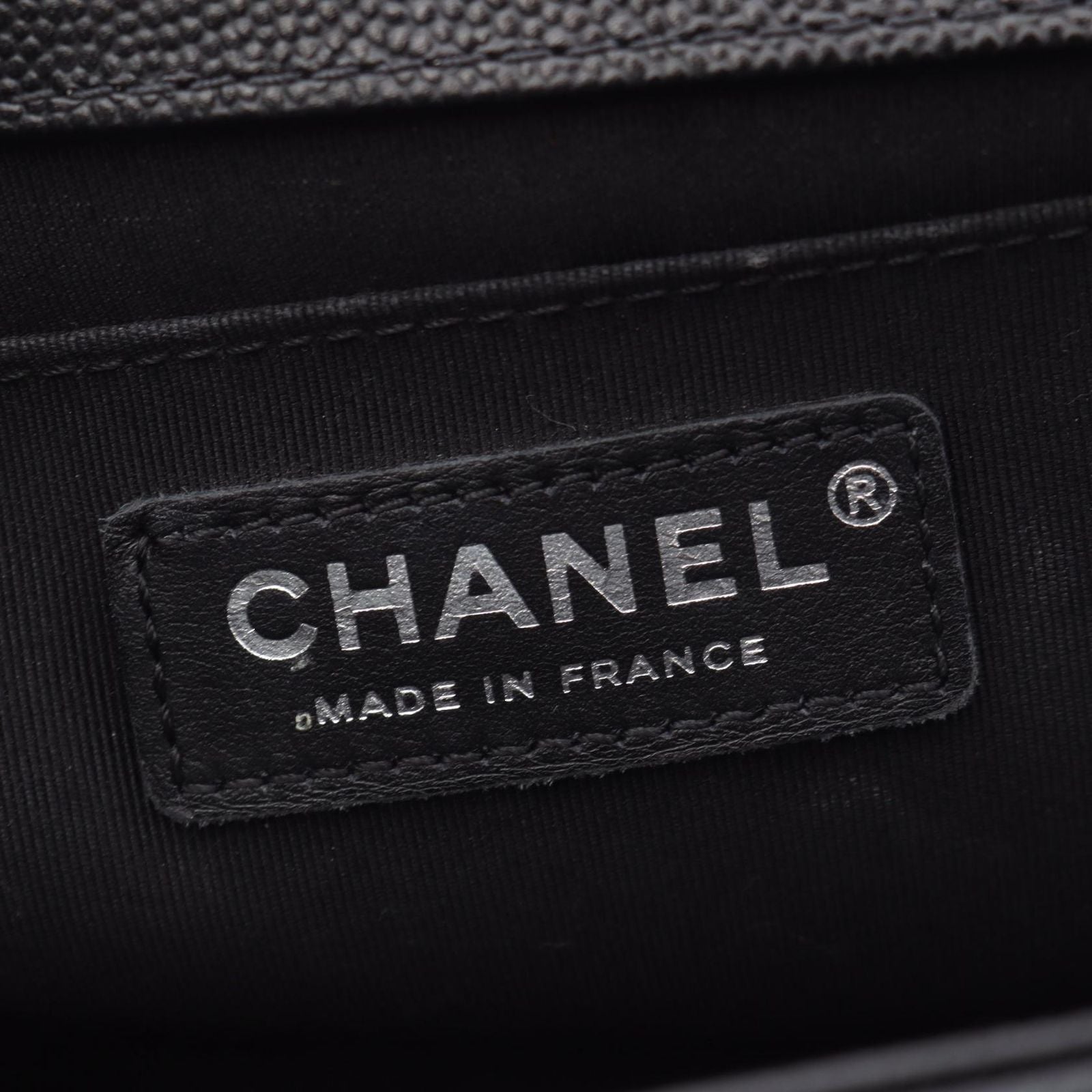 Chanel Shoulder Bag Black Caviar Leather Chain — view 4