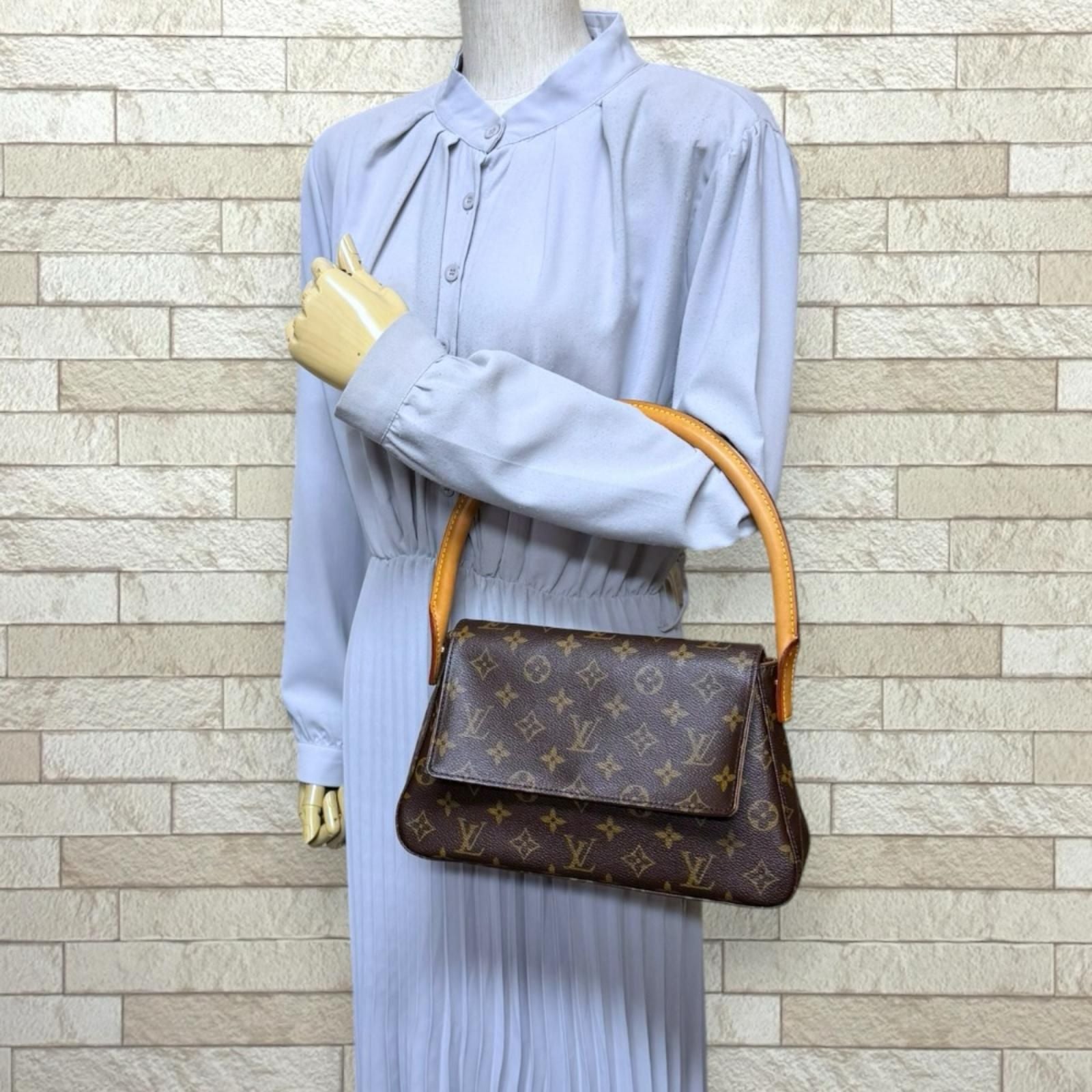 Louis Vuitton Mini Looping Monogram Handbag Canvas Brown — view 2