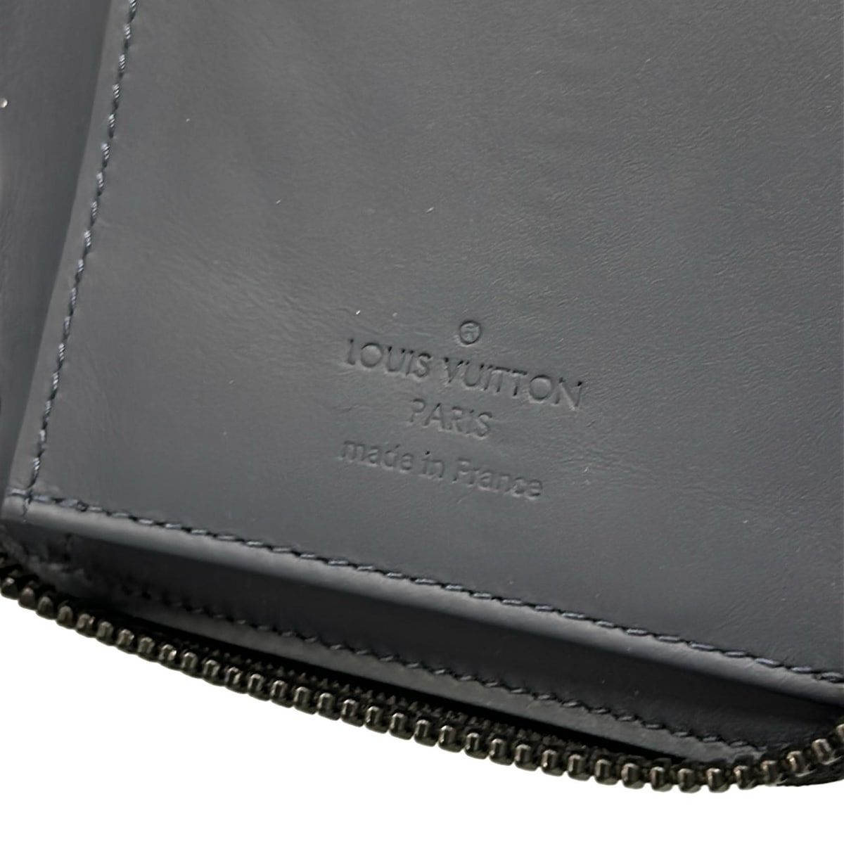 Louis Vuitton Wallet Monogram Shadow Zippy Vertical Blue Navy Ribbon Leather — view 5