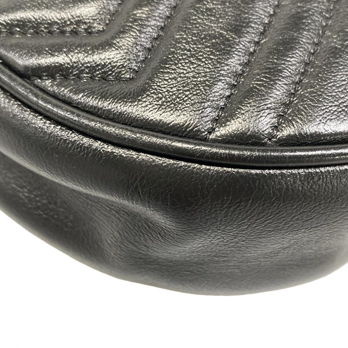 Gucci Shoulder Bag GG Marmont Round Mini Black Chain Leather — view 6