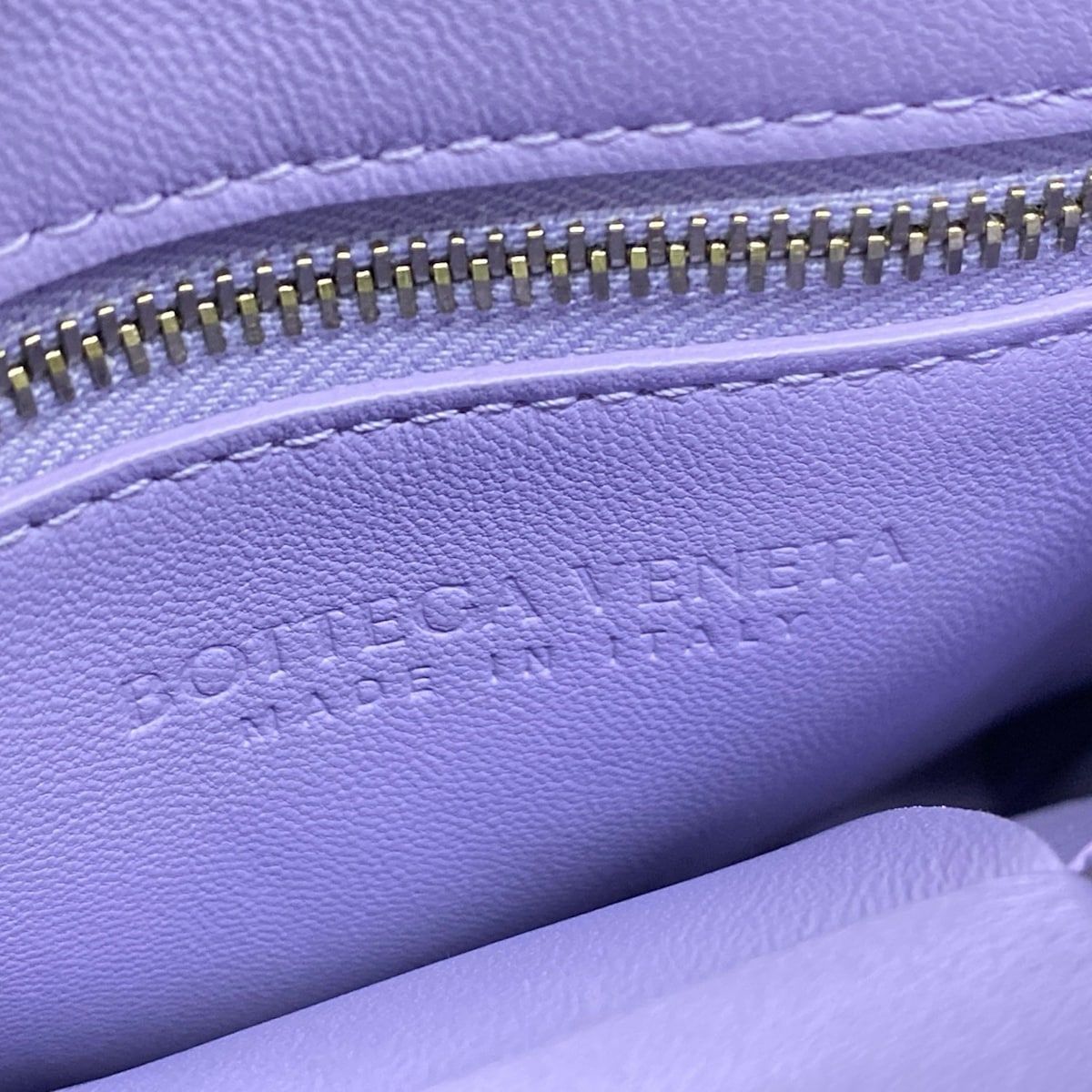 Bottega Veneta Tote Cassette Light Purple Leather — view 9