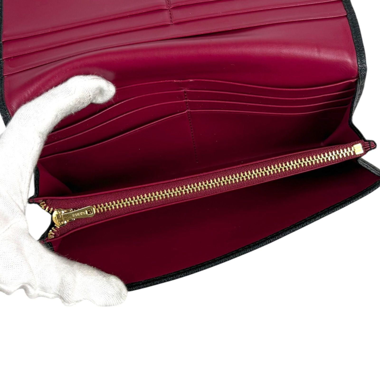 Loewe Anagram Logo Wallet Bifold Padlock Charm Leather Black Pink — view 9