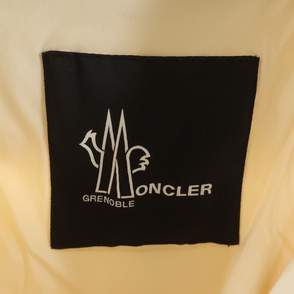 Moncler Grenoble Arcesaz Down Jacket White — view 7