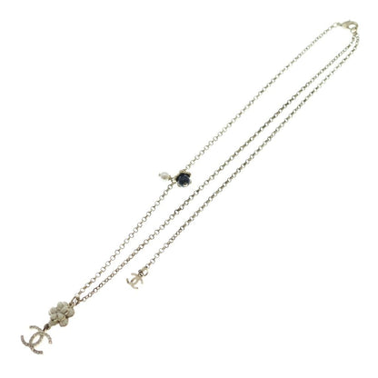 Chanel CC Logo Rhinestone Flower Metal Strass Pearl Chain Necklace Gold — view 2