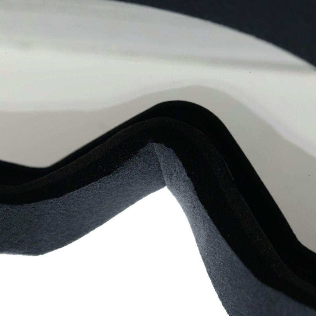 Gucci Logo Emboss Ski Goggles Black — view 4