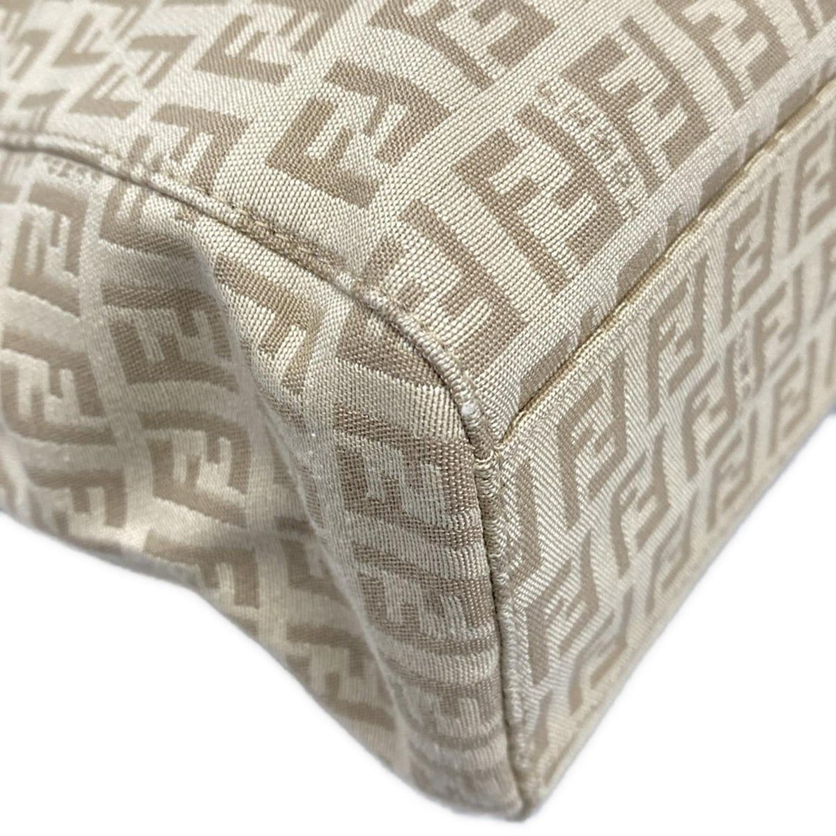 Fendi Tote Zucchino Pattern Ivory Beige Leather — view 6