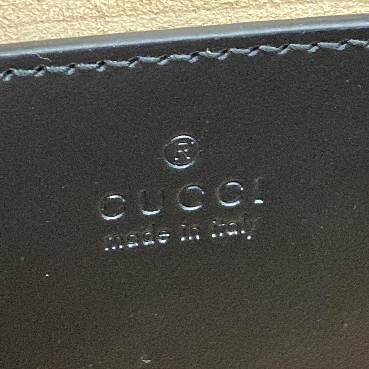 Gucci Shoulder Bag Interlocking Mini Heart Bag Black Quilted Detachable Strap — view 8