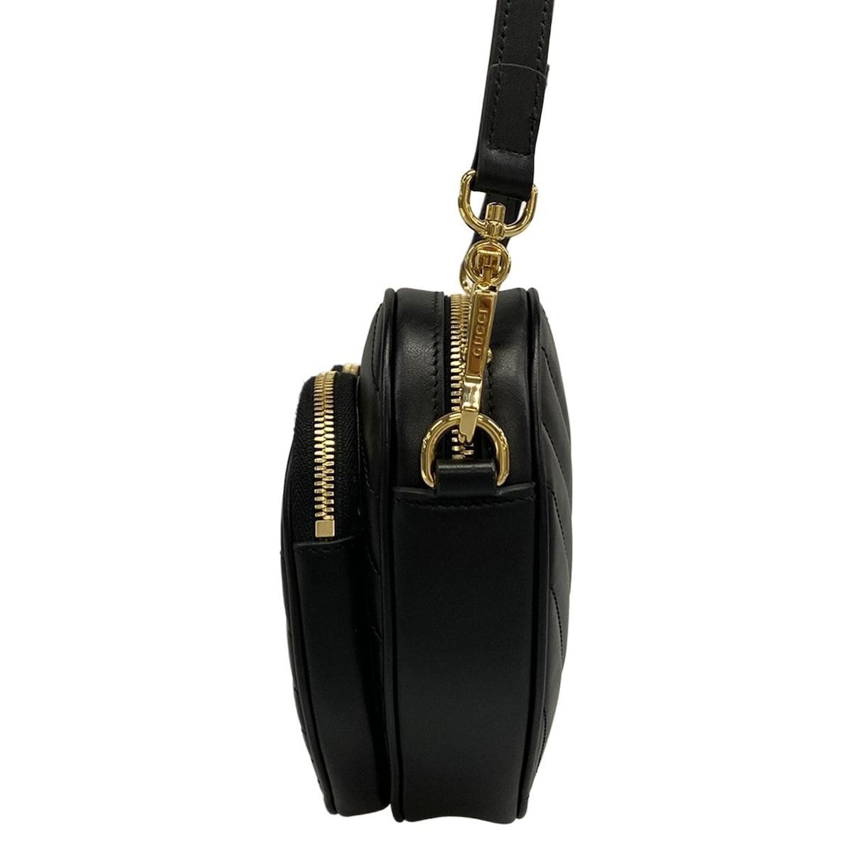 Gucci Shoulder Bag Interlocking Mini Heart Bag Black Quilted Detachable Strap — view 4