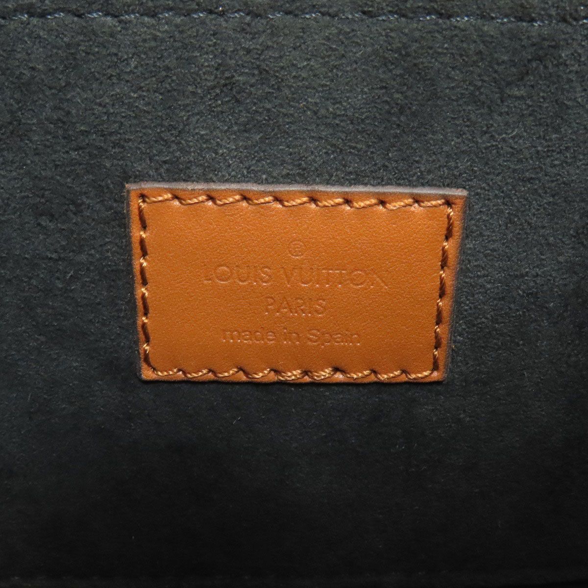 Louis Vuitton Dauphine MM Shoulder Bag Monogram Canvas — view 7