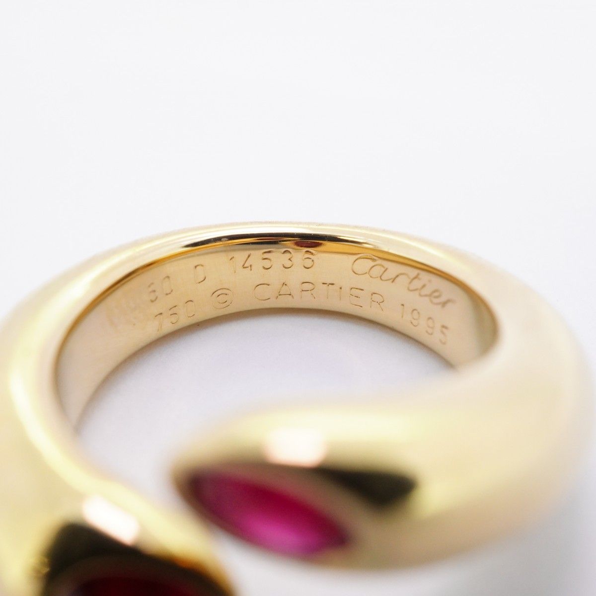Cartier Ring Ellipse Tet 18k Yellow Gold Ruby Red — view 4