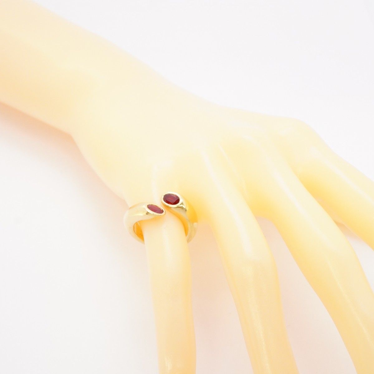 Cartier Ring Ellipse Tet 18k Yellow Gold Ruby Red — view 7