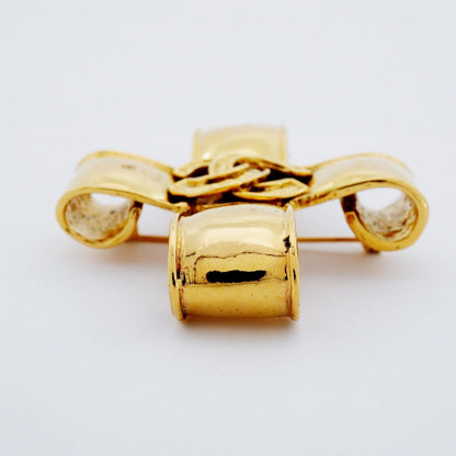 Chanel Brooch Vintage CC Logo Gold Plated — view 3