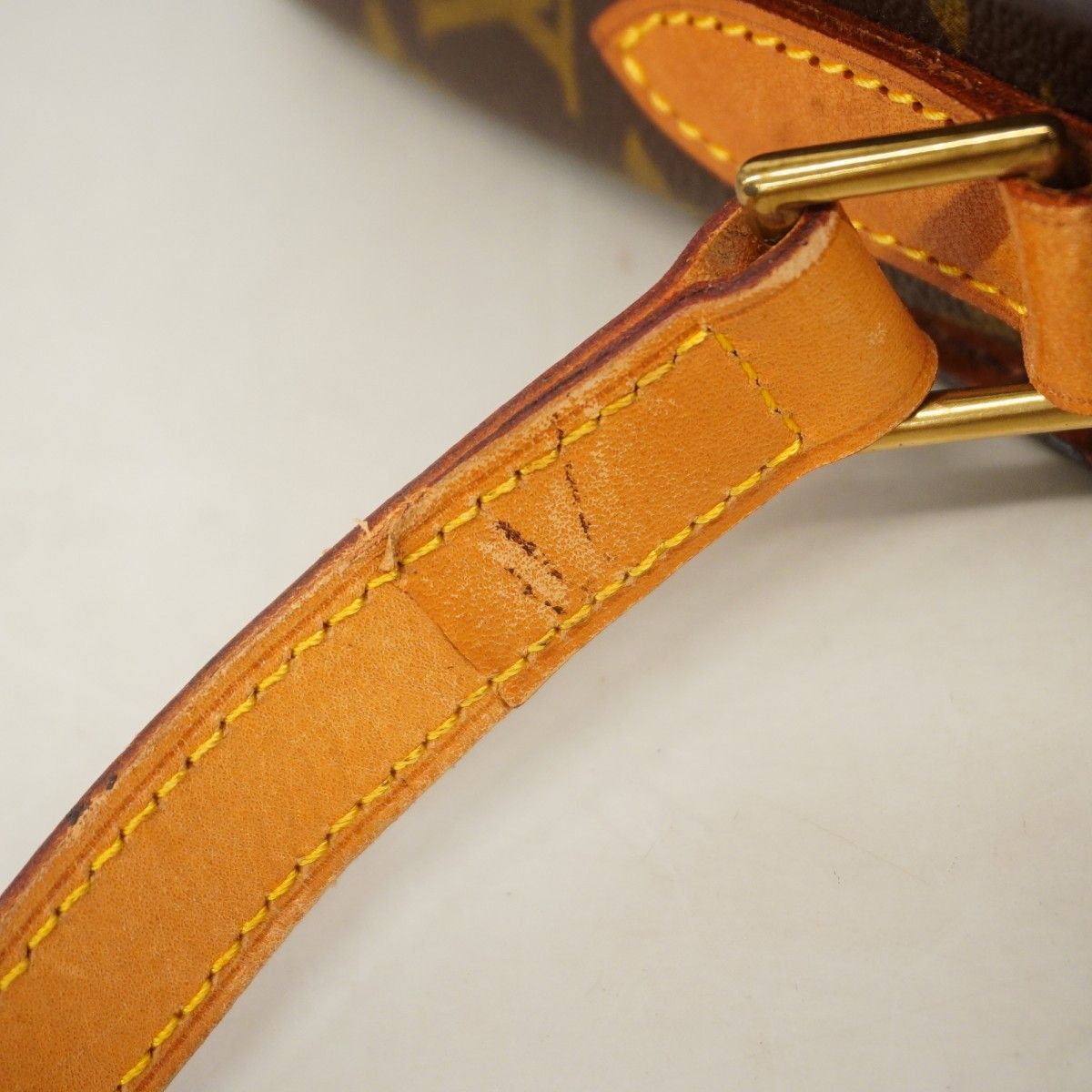 Louis Vuitton Shoulder Bag Monogram Saint Cloud GM Brown — view 8