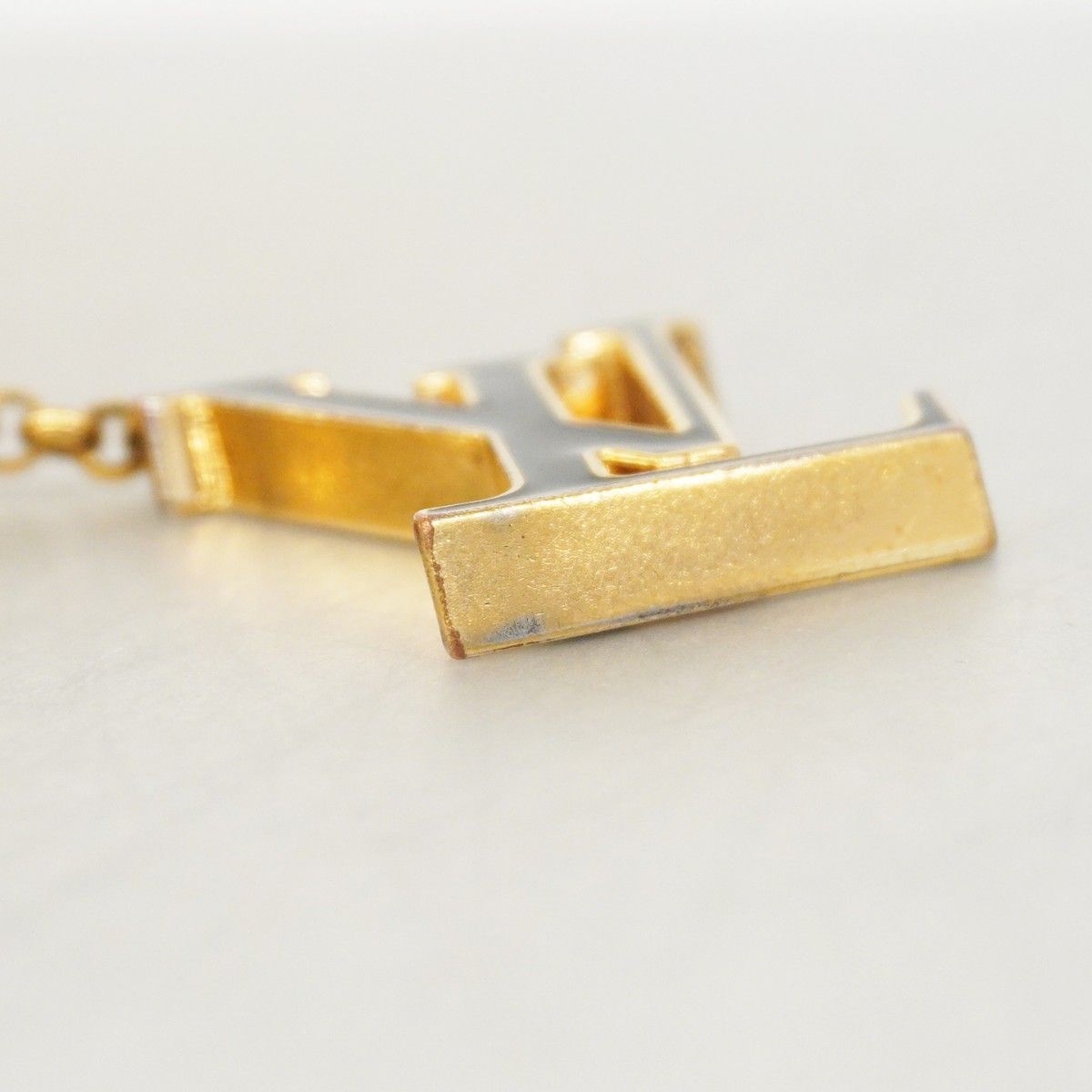 Louis Vuitton Key Holder Charm Fleur Monogram Gold Black Cles — view 7