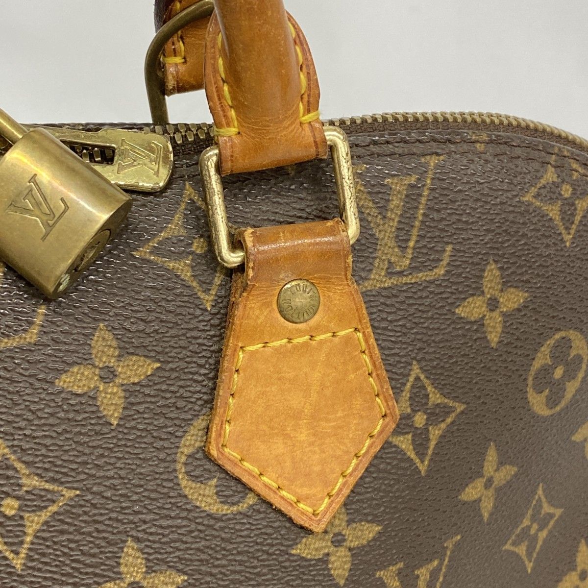 Louis Vuitton Handbag Monogram Alma Brown — view 8