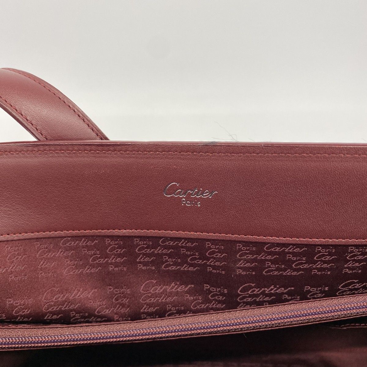 Cartier Tote Cabochon Leather Bordeaux Silver — view 5