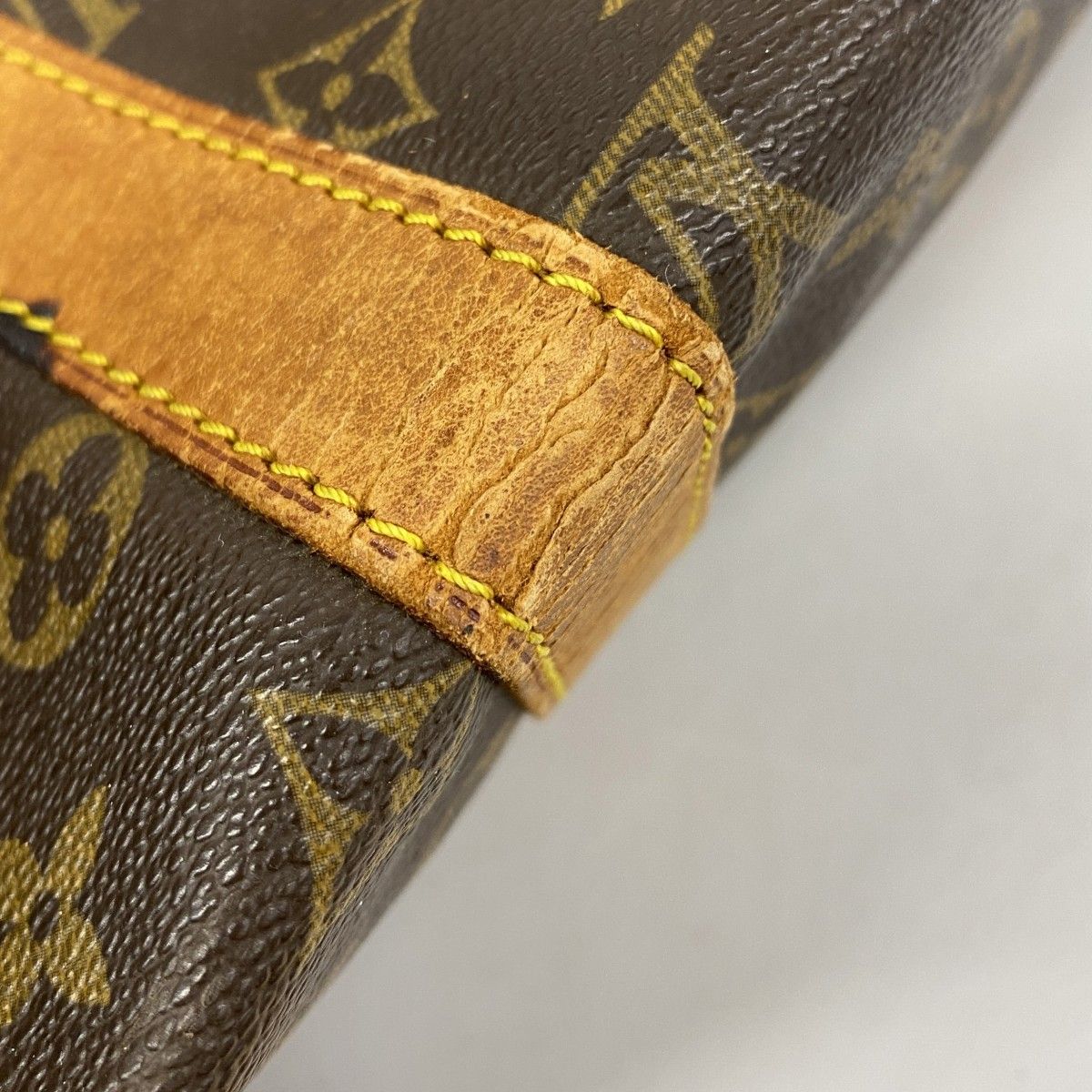 Louis Vuitton Boston Bag Monogram Keepall Bandouliere 45 Brown — view 8