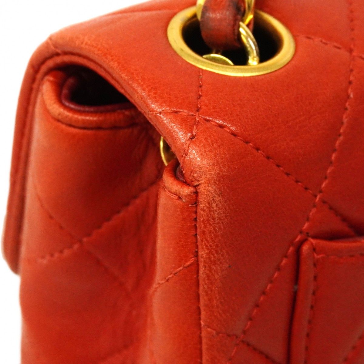 Chanel Shoulder Bag Mini Quilted Lambskin Red Gold — view 7