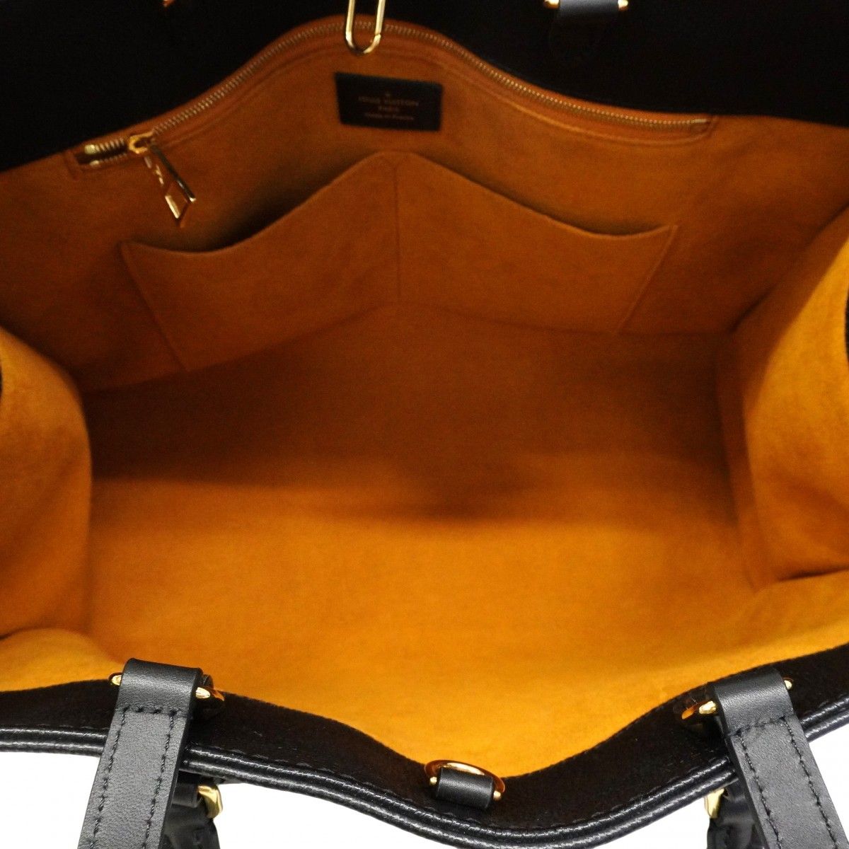 Louis Vuitton Tote Monogram Empreinte On The Go GM Noir 2-Way — view 4