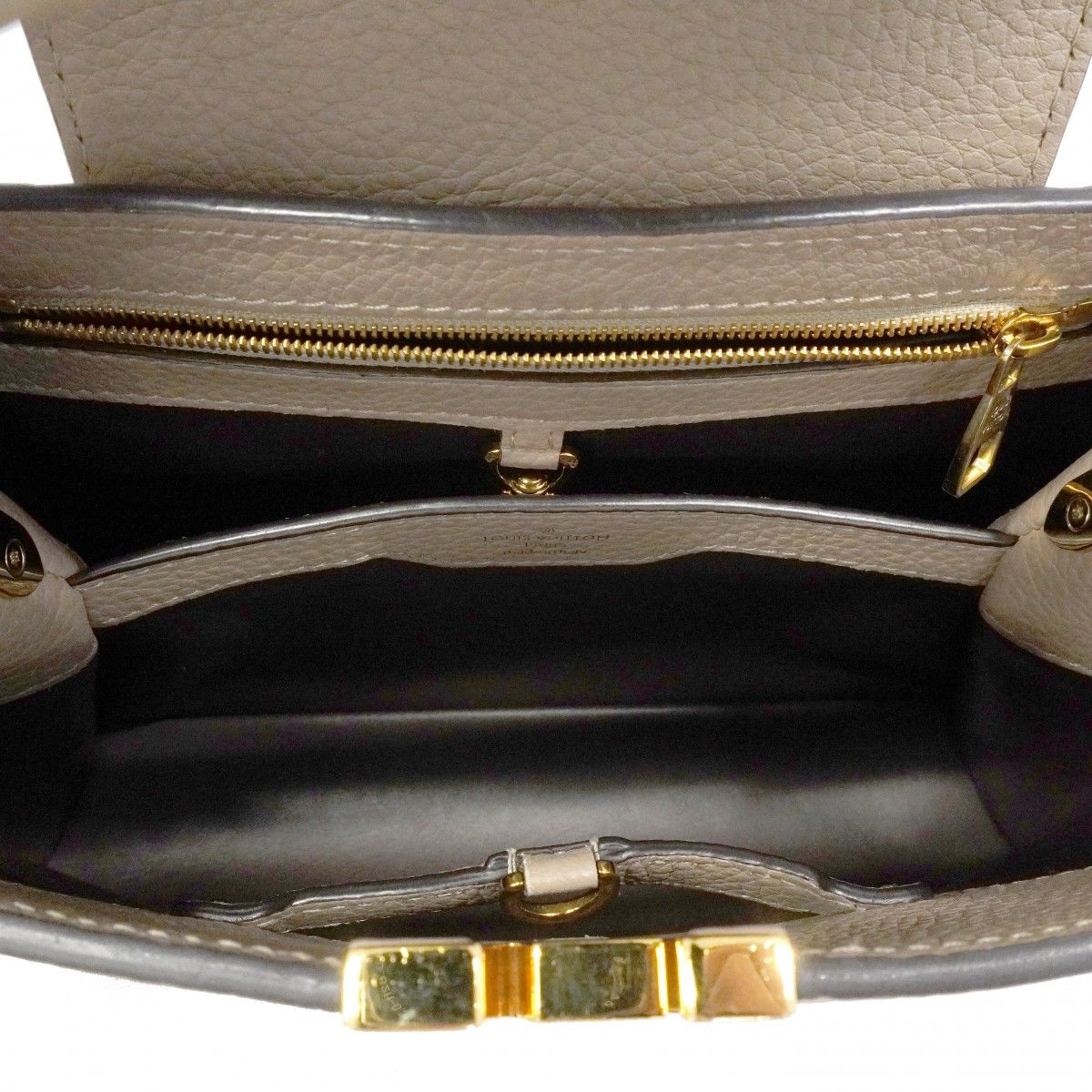 Louis Vuitton Handbag Taurillon Capucines BB Gale 2-Way Bag — view 4