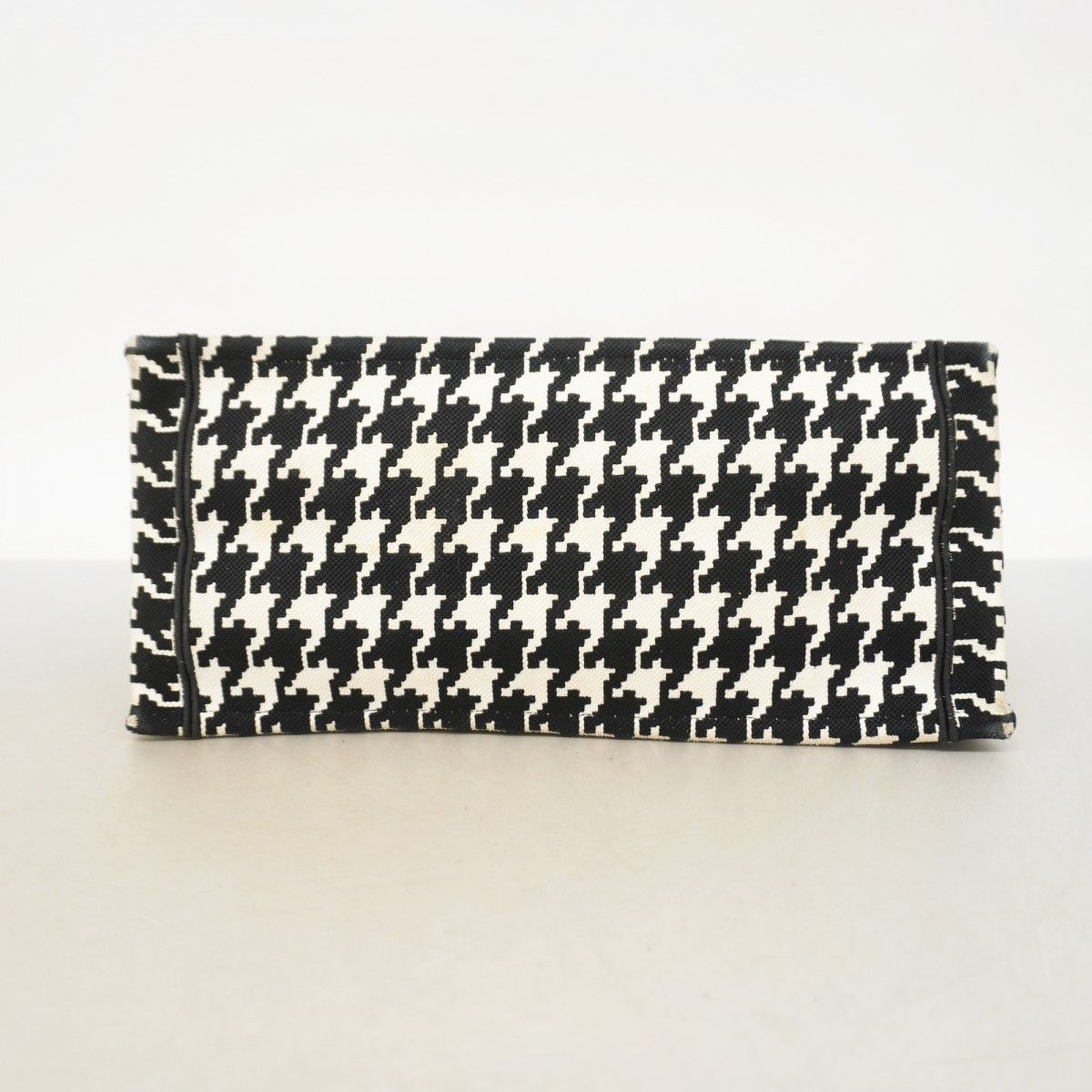 Dior Tote Book Canvas White Black Cles Diss — view 3