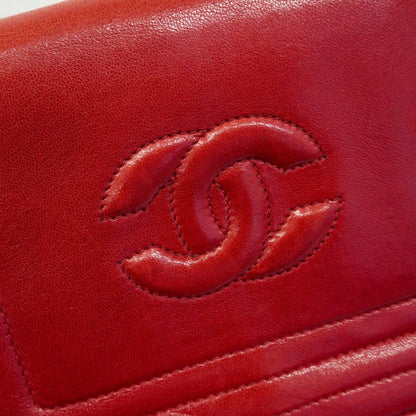 Chanel Shoulder Bag Lambskin Red Gold — view 9
