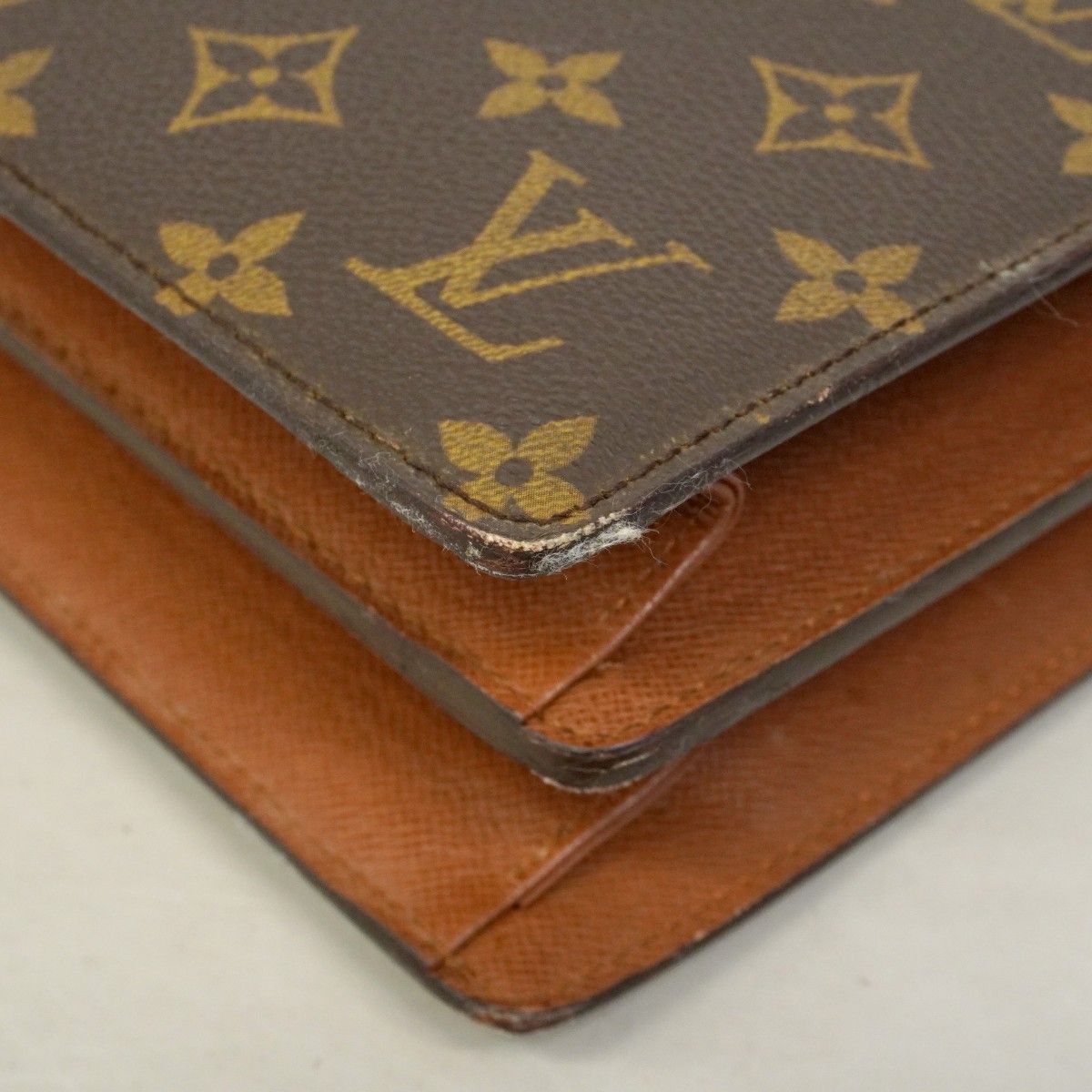 Louis Vuitton Shoulder Bag Monogram Courcel Brown — view 6