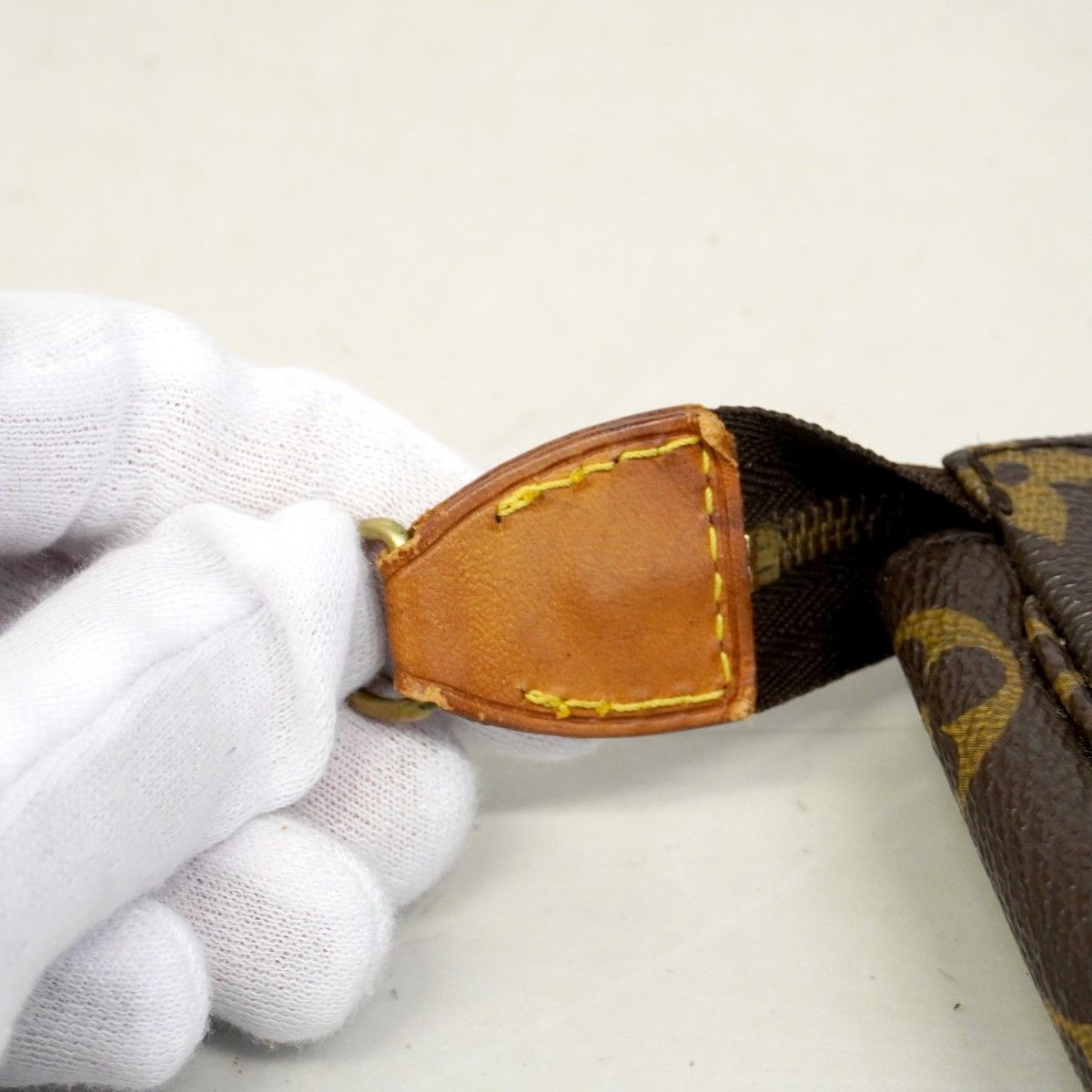 Louis Vuitton Pouch Monogram Pochette Brown — view 7