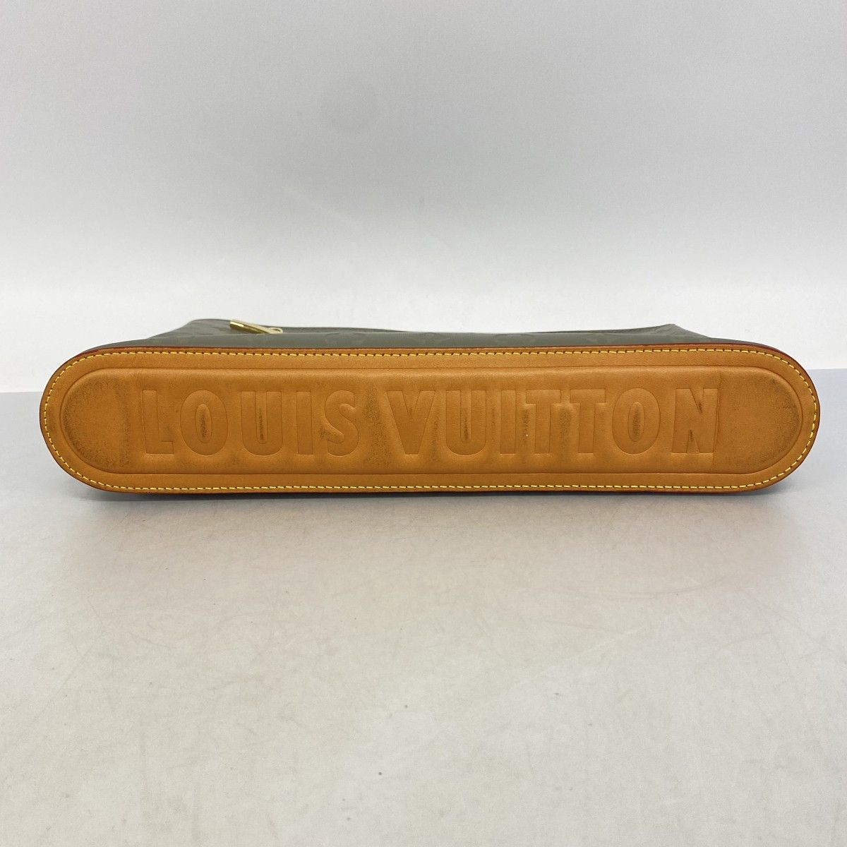 Louis Vuitton Clutch Monogram Titanium Pochette Cosmos Gray — view 3