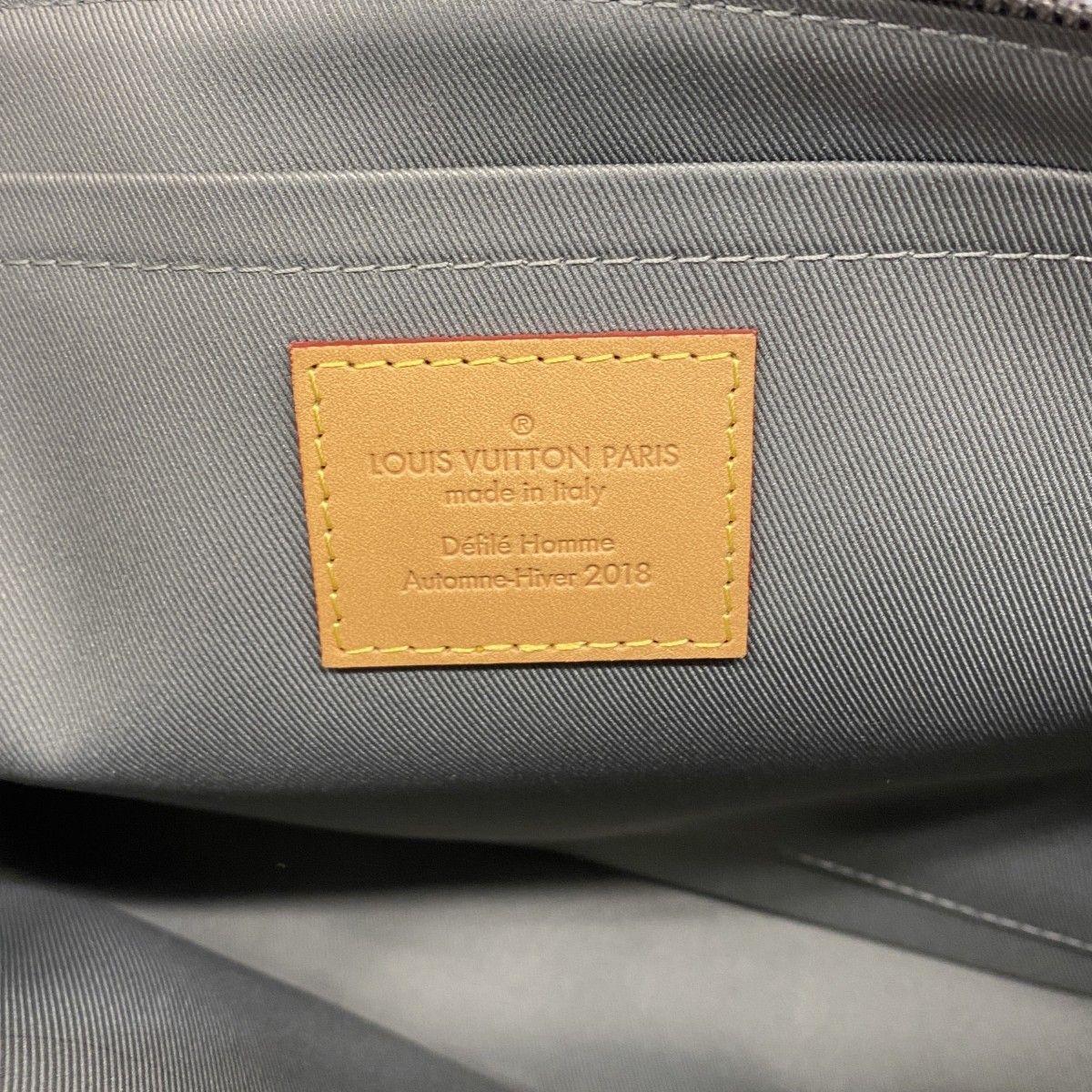 Louis Vuitton Clutch Monogram Titanium Pochette Cosmos Gray — view 5