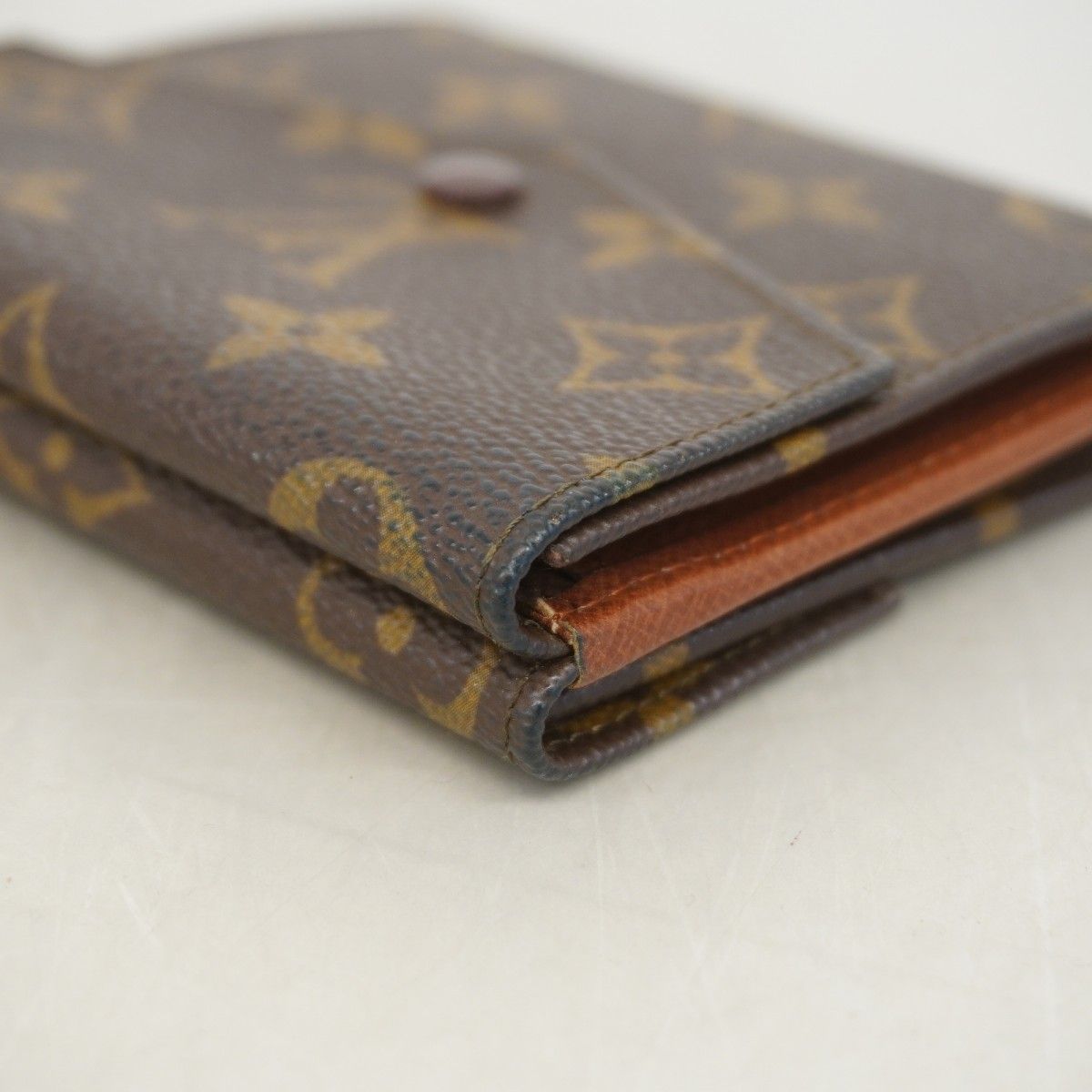 Louis Vuitton Trifold Wallet Monogram Porte-Monnaie Billets Cult Cles Brown — view 5
