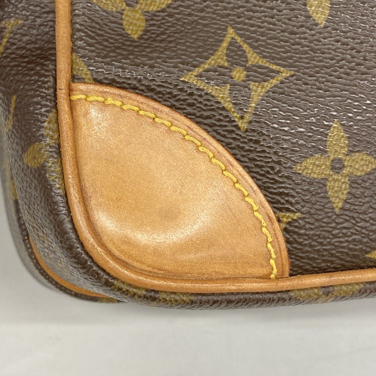 Louis Vuitton Shoulder Bag Monogram Amazon Brown — view 6