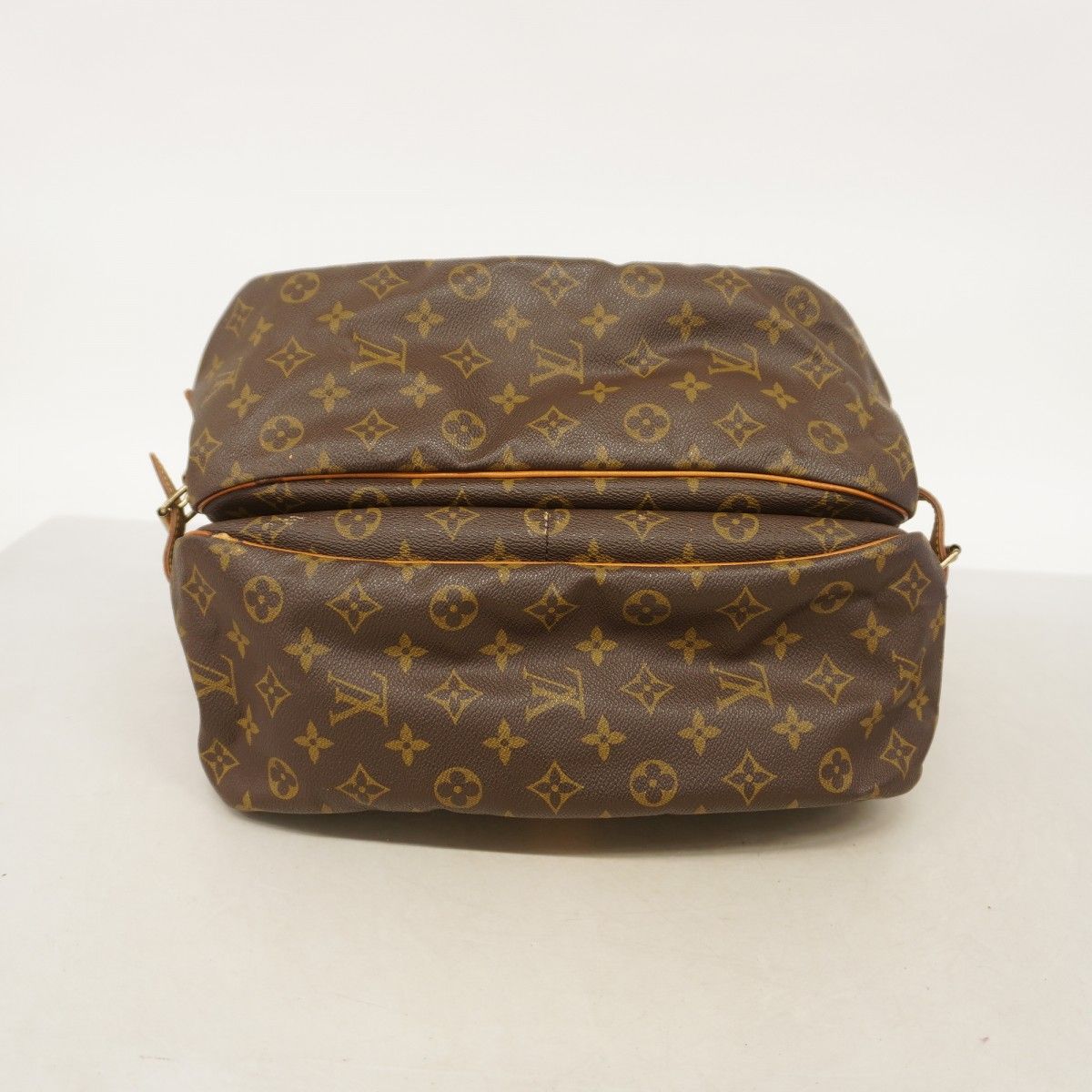 Louis Vuitton Shoulder Bag Monogram Saumur 35 Brown — view 3