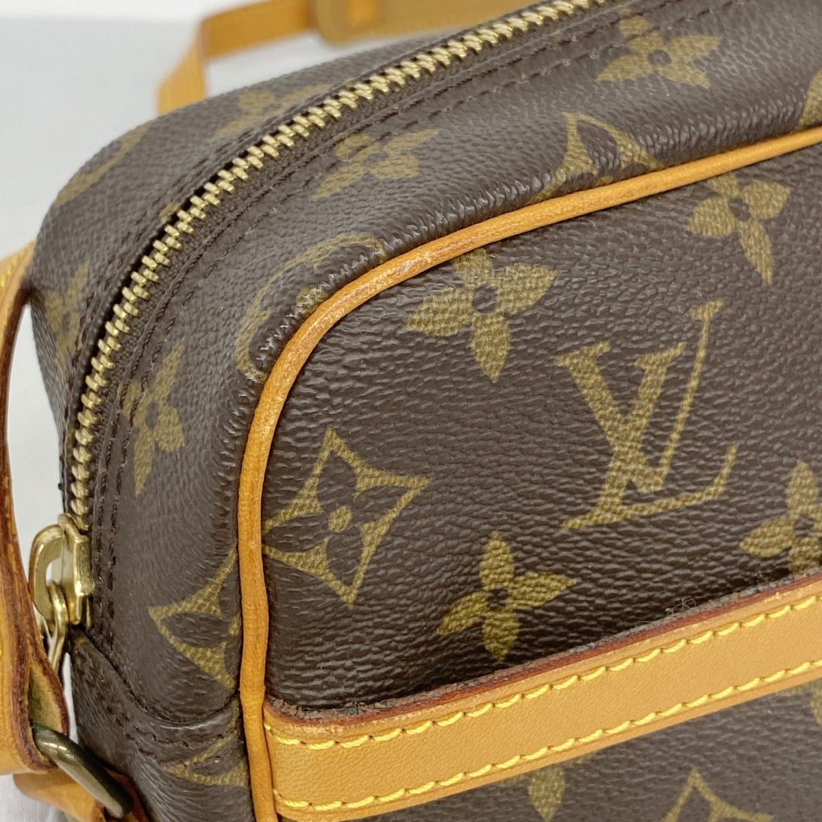 Louis Vuitton Shoulder Bag Monogram Trocadero 27 Brown — view 7