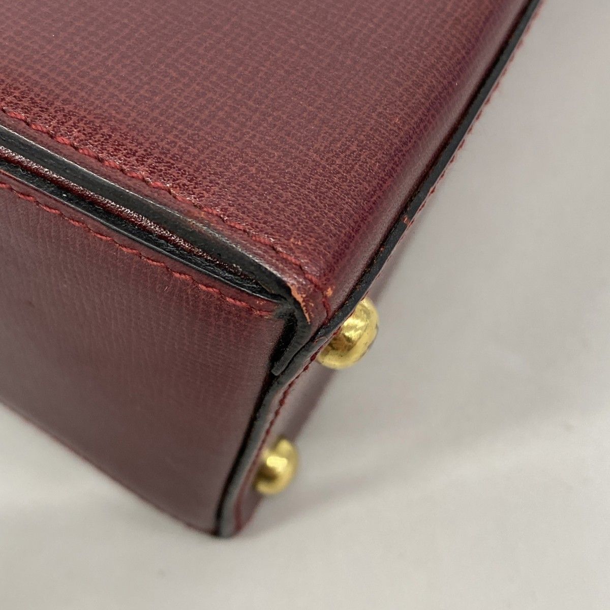 Cartier Handbag Must Leather Bordeaux Gold — view 6