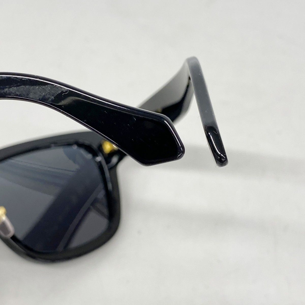 Louis Vuitton Sunglasses LV Confidence Square Black Cles Diamonds Eyewear — view 5