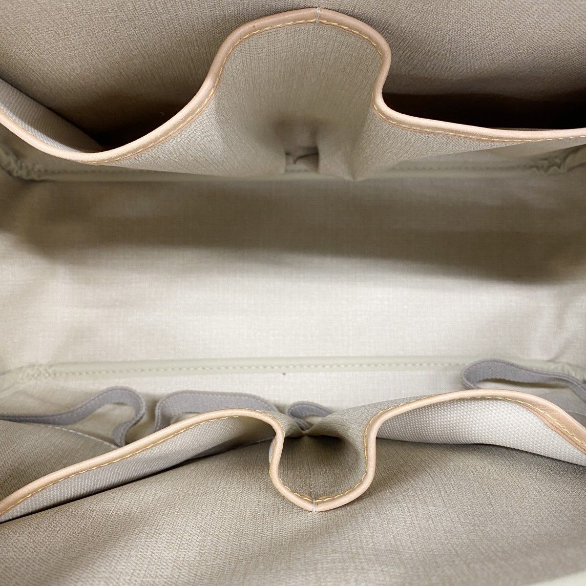 Louis Vuitton Handbag Monogram Deauville Brown — view 4