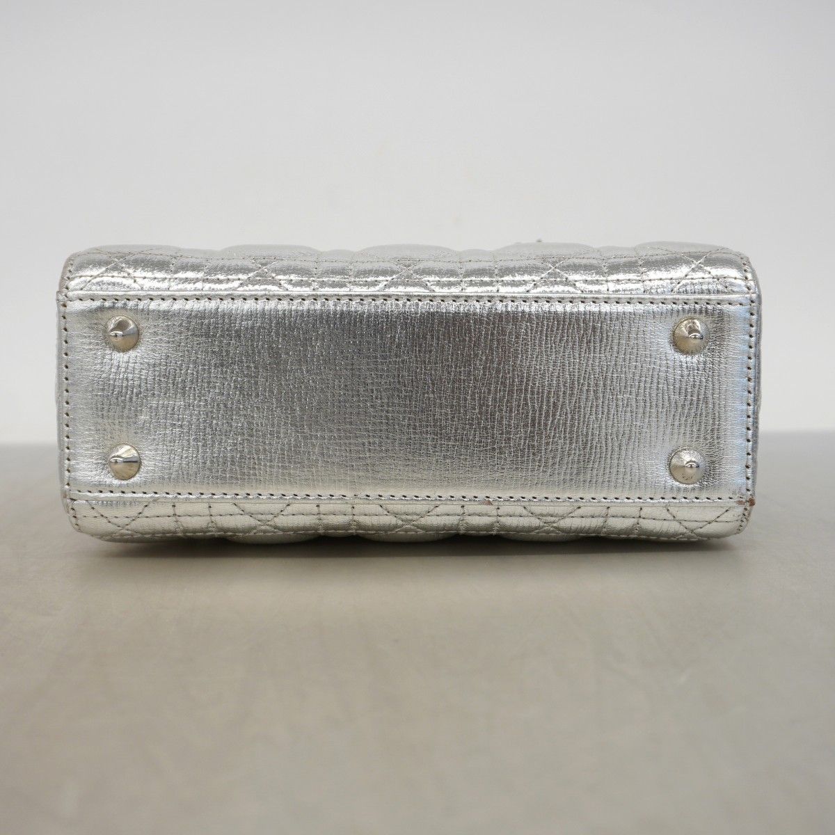 Dior Handbag Cannage Leather Silver — view 3
