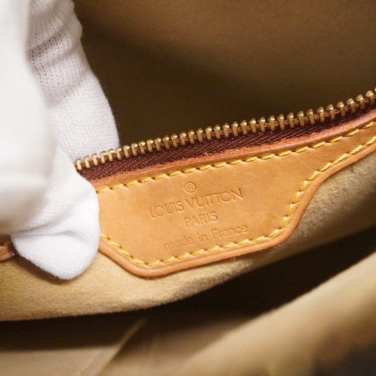 Louis Vuitton Shoulder Bag Monogram Looping GM Brown — view 5