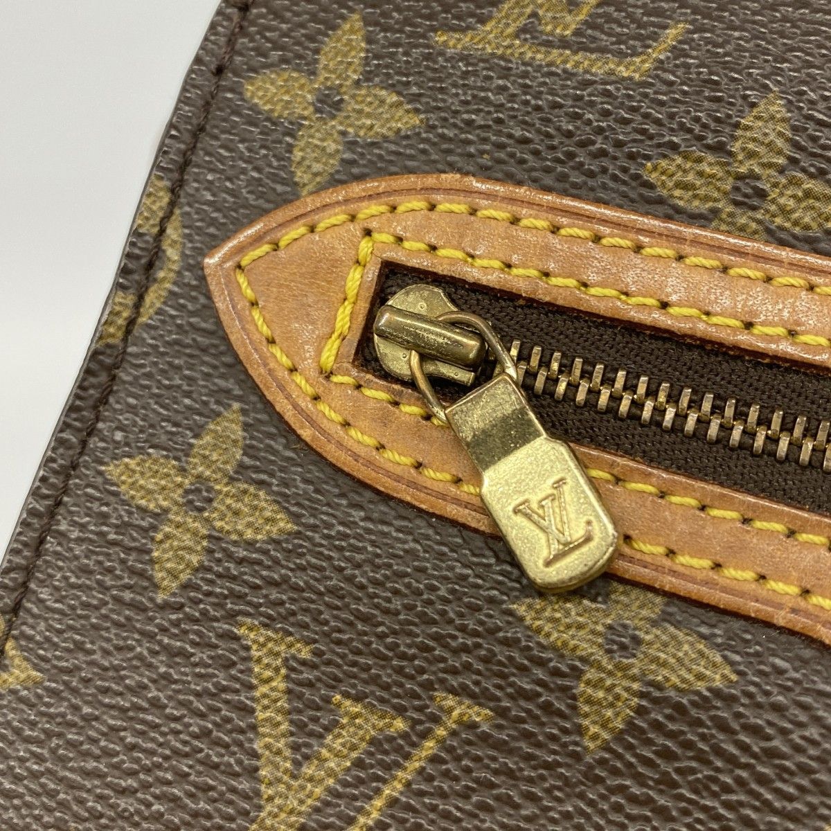 Louis Vuitton Shoulder Bag Monogram Saint Germain 24 Brown — view 9