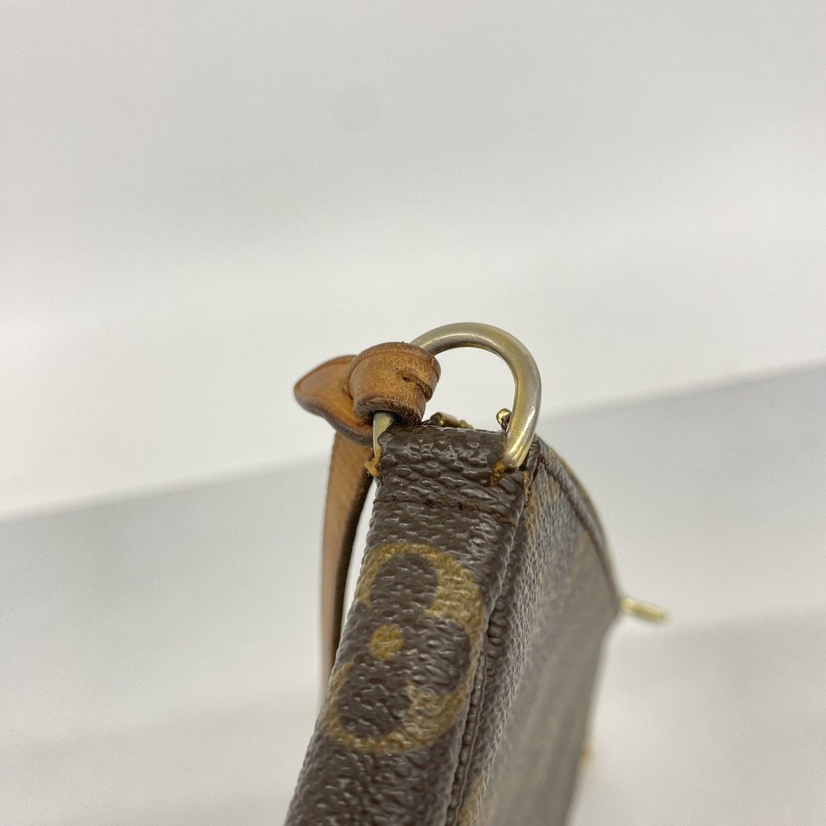 Louis Vuitton Pouch Monogram Pochette Brown — view 8