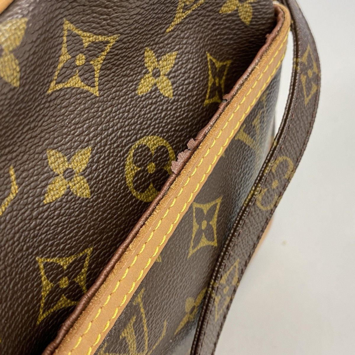 Louis Vuitton Shoulder Bag Monogram Danube Brown — view 6